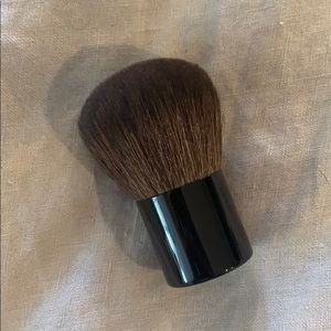 CHANEL Makeup - Chanel powder brush CHANEL Makeup - Chanel powder brush